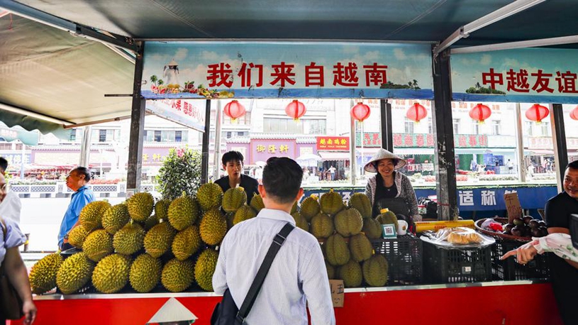 通过快攻与